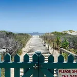Dolphin Hill Apartment, Cape Town, Dolphin Beach